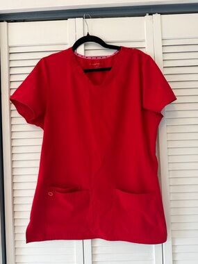 HeartSoul Women's Red V-Neck Medical Scrub Top